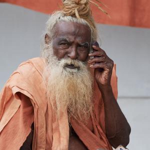 Temple Joranda [Orissa, Inde] - Un moine
